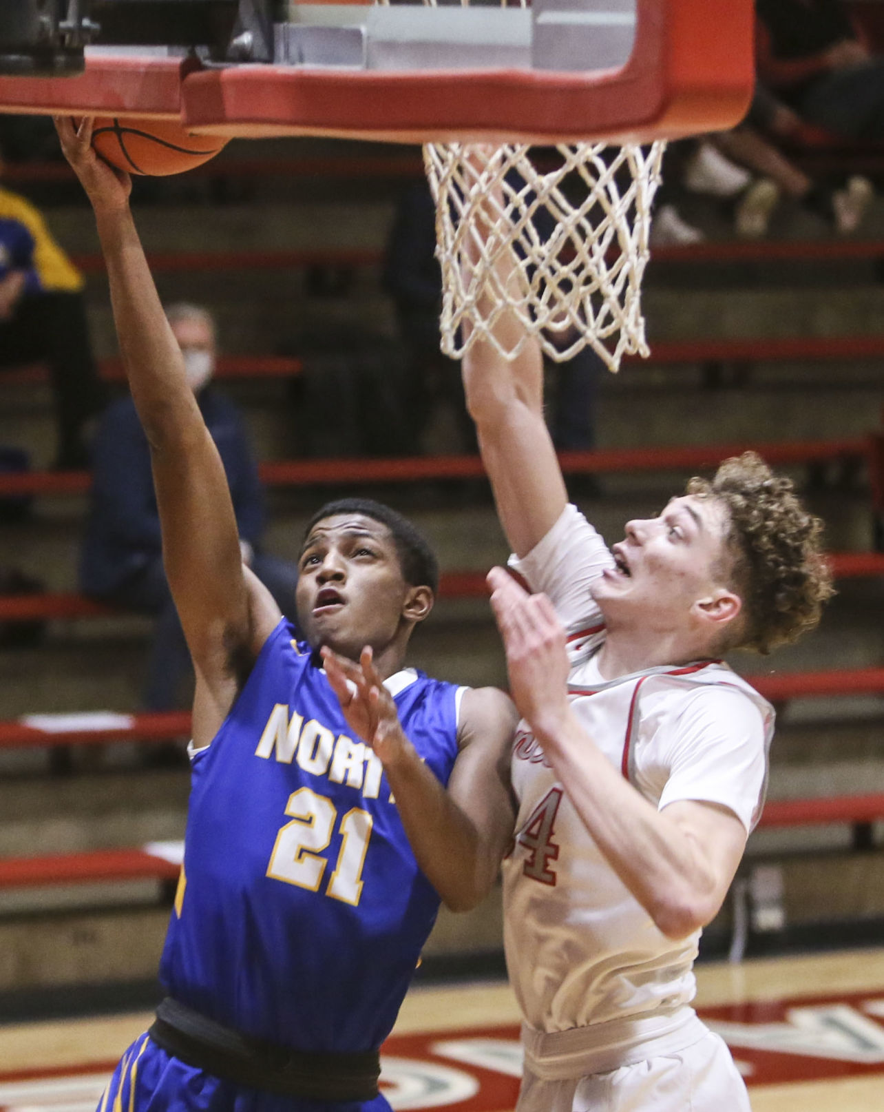 011221-qc-spt-north-ns boysbkb-02.JPG